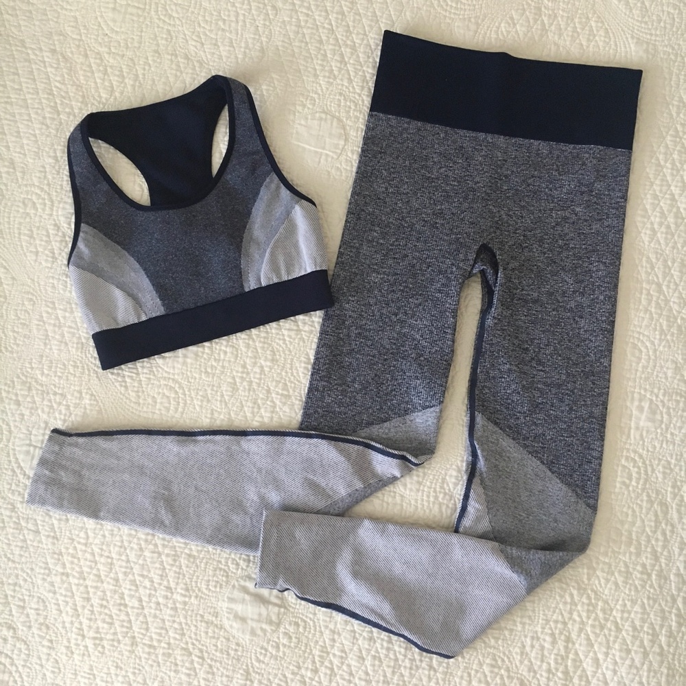 AE Aerie Move Seamless Sports Bra and Leggings Workout Set